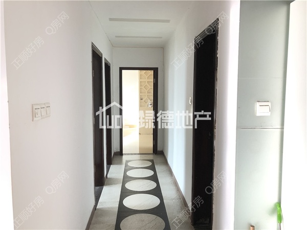 sA999713EA6BD4A11B32D21DEA14B73C2.jpg