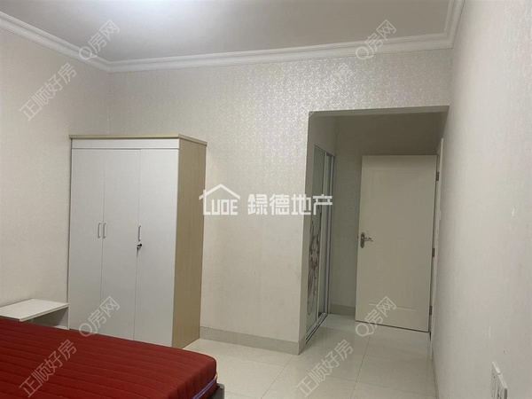 sB17C9B8E470E46F1B475D8D4FF85C443.jpg