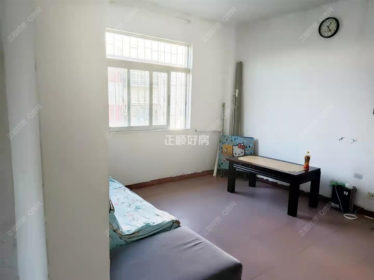 天虹广场旁 麒麟花园   2房2厅   月租2000元