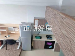 sB9D777AE15284AE6A225758DF11D6AC7.jpg