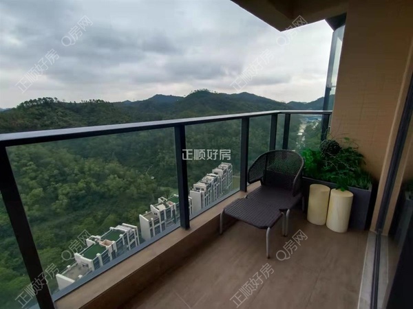 sCB74ED0521984051BD3D72D01CEB8E5B.jpg