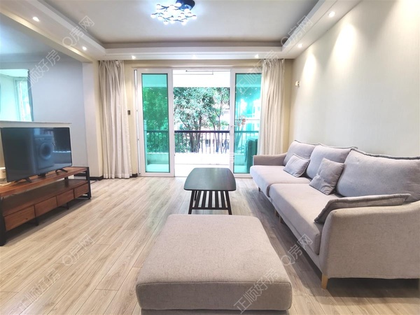 VR看房