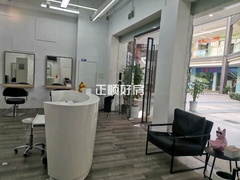 客厅