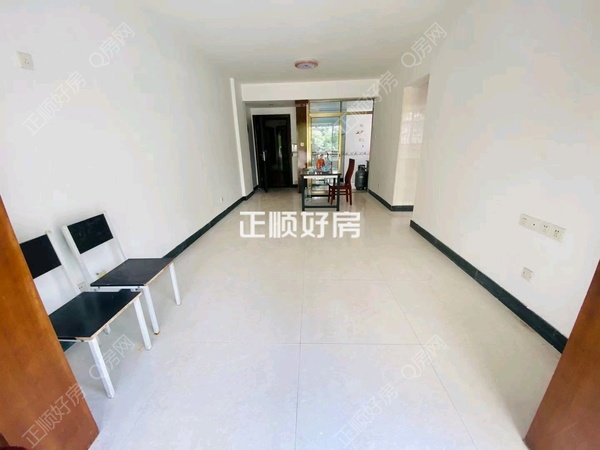 客厅
