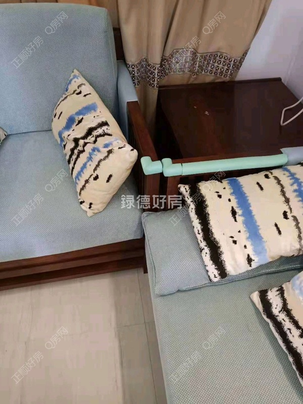 客厅