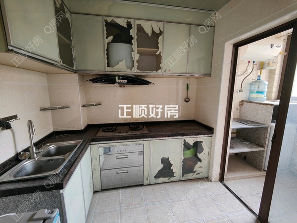 客厅