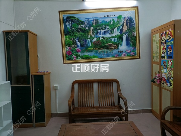 客厅
