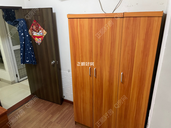 主卧