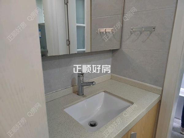 客厅