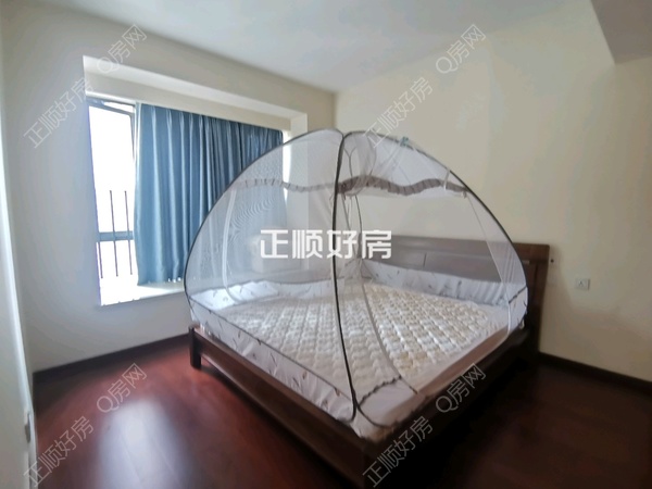 次卧