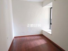 主卧