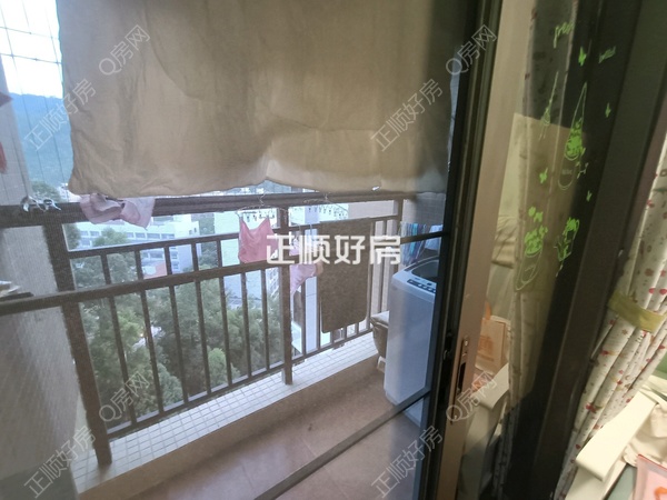 客厅