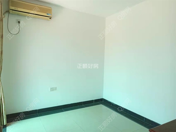 s941BB1D2B1E54E7D823C62BD880091E7.jpg