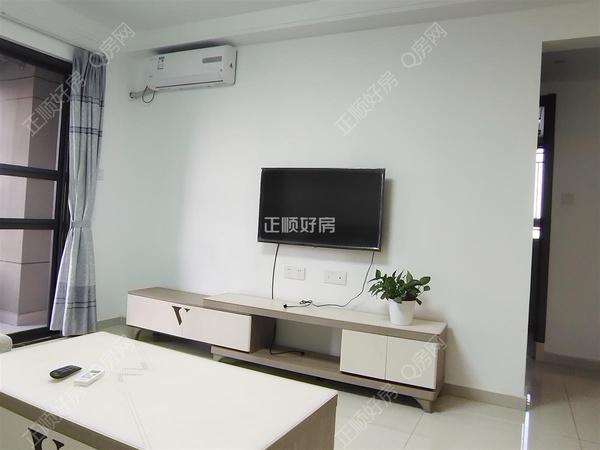 sB42AD8FA07C34D0EB24BDE18A89D5B3B.jpg