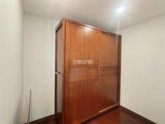 衣帽间