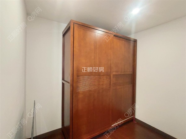 衣帽间