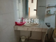 sE61538B5247B40C2934692BF9295E0CF.jpg