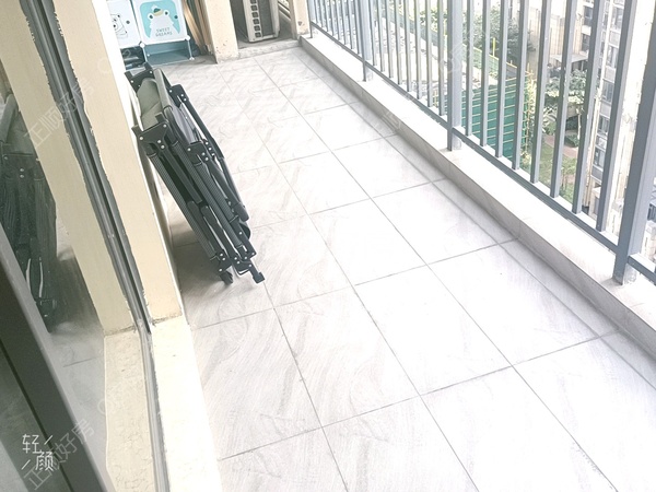 客厅