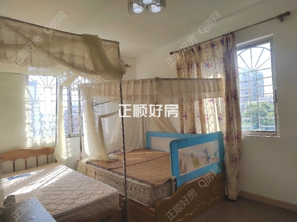 客厅