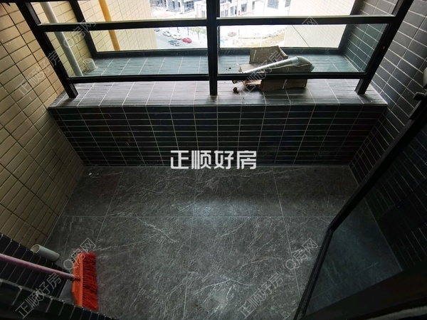 客厅