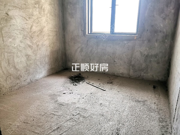 次卧
