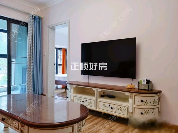 客厅