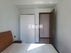 次卧