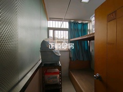 次卧