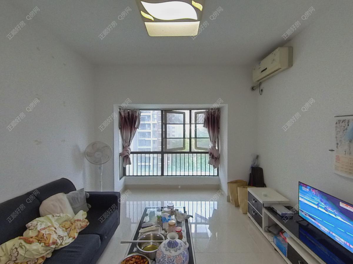 前山沃尔玛旁招商花园城一期 精装3房