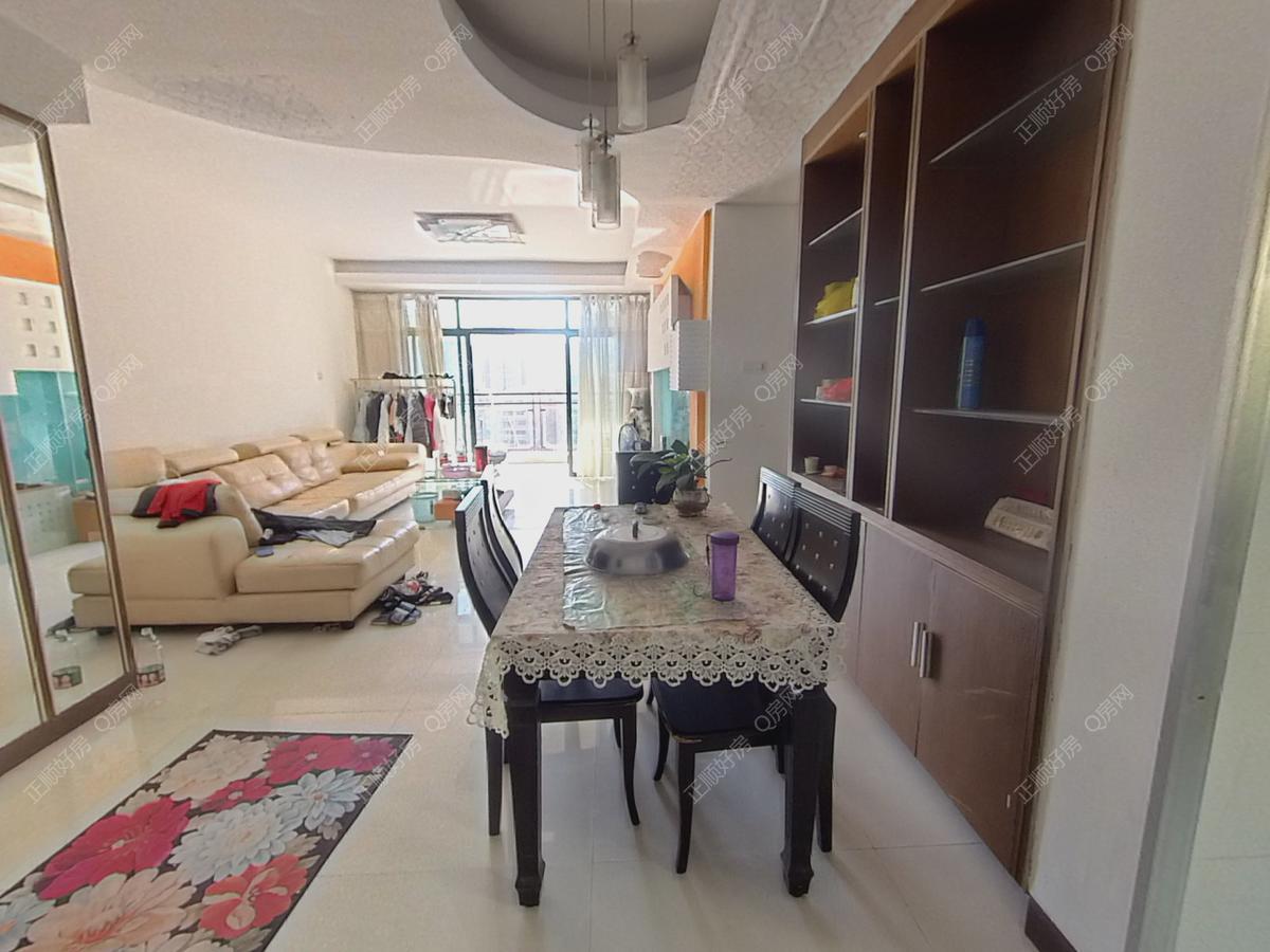 春泽名园 3房2厅2卫 精装 111.75平