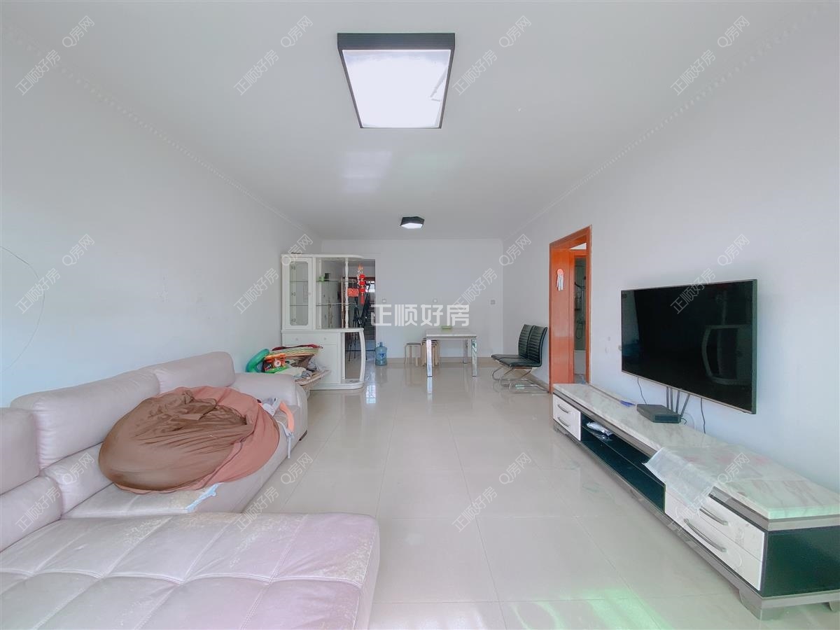 拱北十一中 银石雅园 精装南向3房2卫 诚心出租