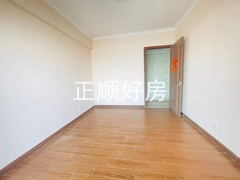 次卧