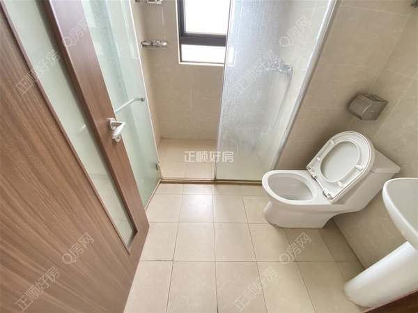 s5CBD003B1E7E47F0B1B018F7D2098C25.jpg