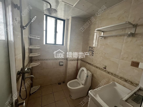 s60BB2F80D9C64A4ABF7D6F4FBF20976C.jpeg