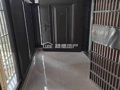 s8C0E2E9E393D4F9B835AEF95F6EC5129.jpg