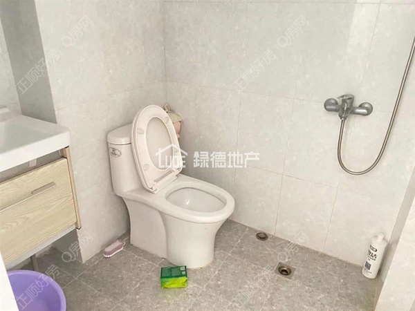 sDC8C48DC9926467EAD79F06DD85F9E9E.jpg
