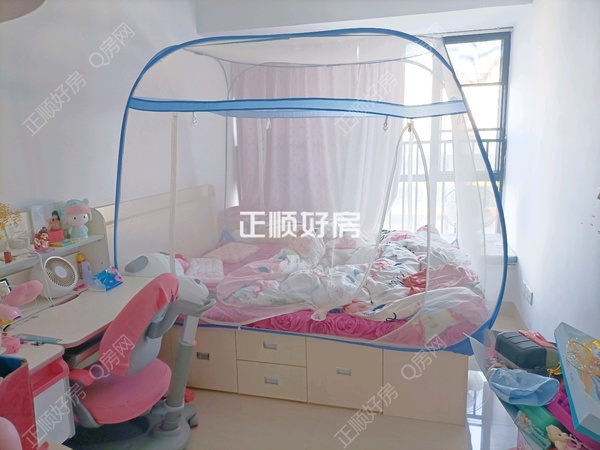 客厅