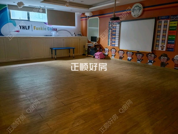 客厅