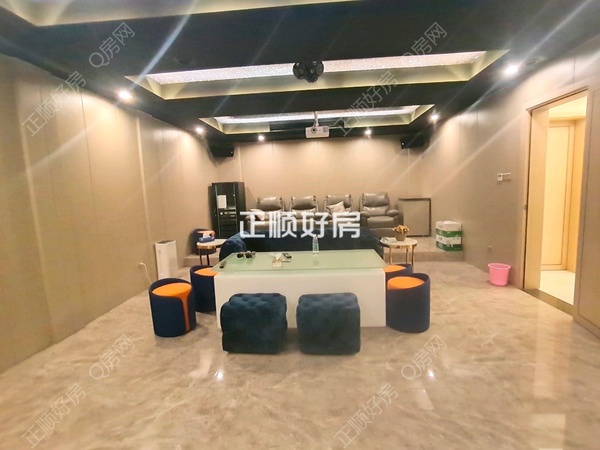 客厅