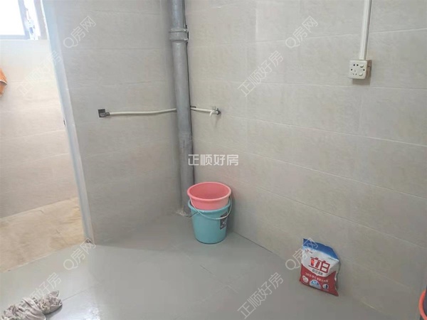 s542BF3BD59CB45F89D8B794BE34D1243.jpg