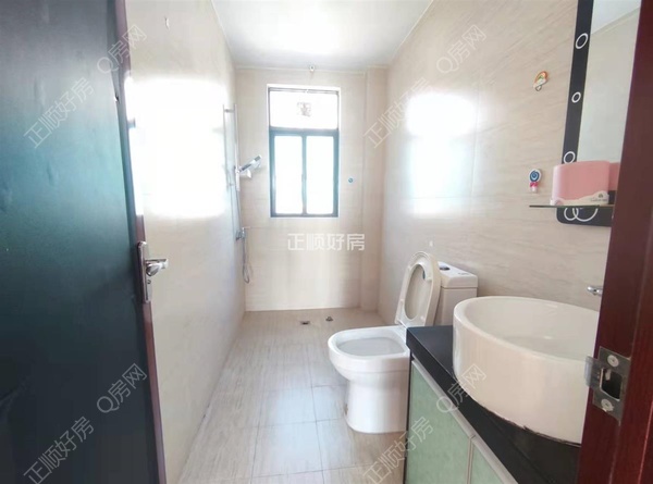 s78332D670BD44BD499C7086DC7BDC02D.jpg