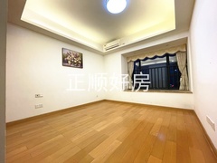 主卧