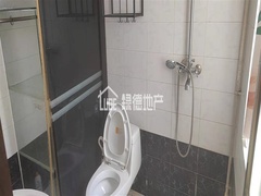 sBB00BB3523F647CDA58DB5CE7A86C5F8.jpg
