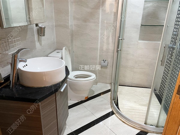 sEF5BCAA0027C4232BC32FE31EA7283FD.jpg
