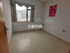次卧
