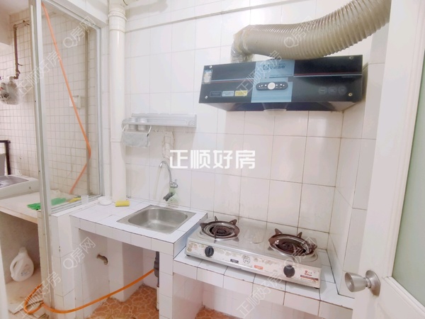厨房