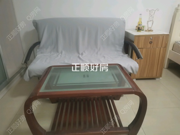 客厅