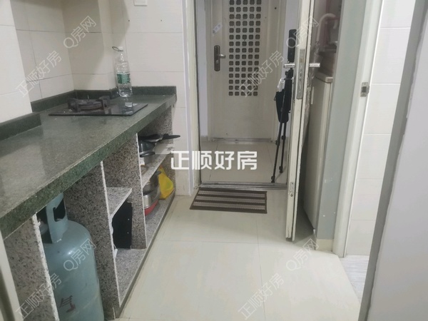 厨房