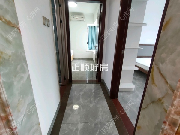 客厅