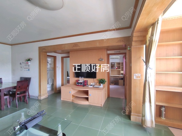 客厅